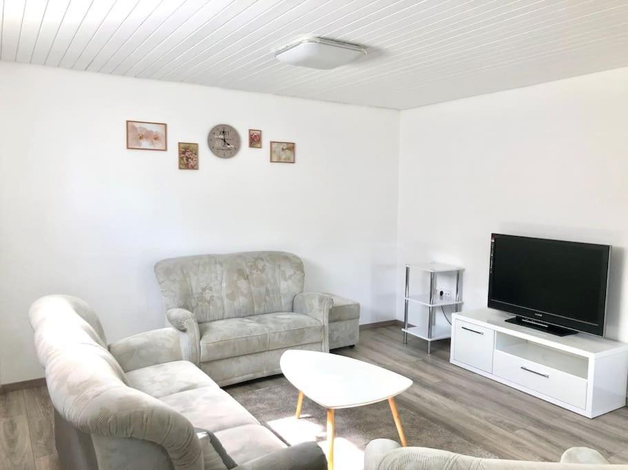 Schoene Ferienwohnung Direkt Am Neckar Deißlingen Dış mekan fotoğraf